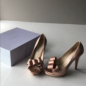 Vera Wang Satin Heels